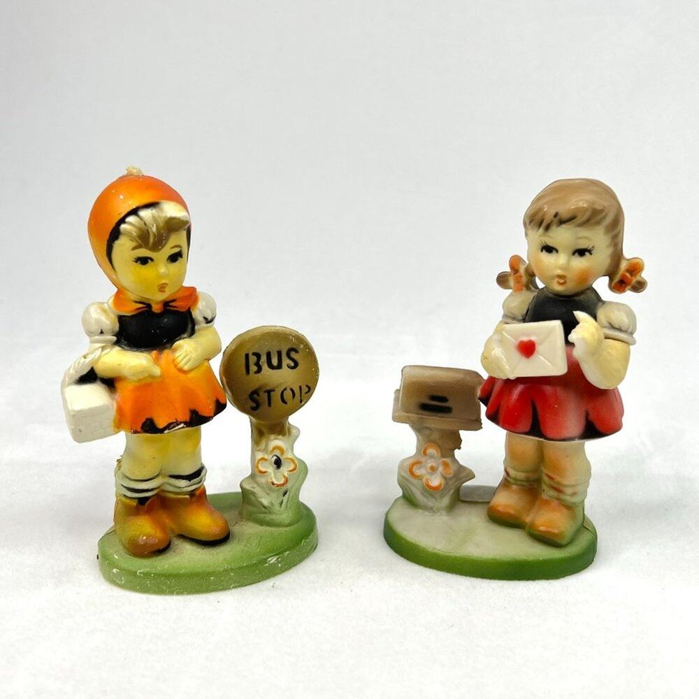 2 Vintage Made in Hong Kong Plastic Girl Figurines